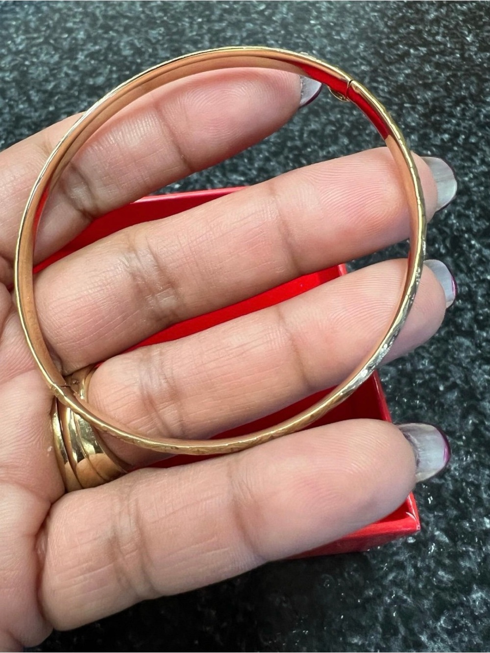 Vintage 10 KT Gold Bangle Bracelet - Gold - Picture 2 of 7